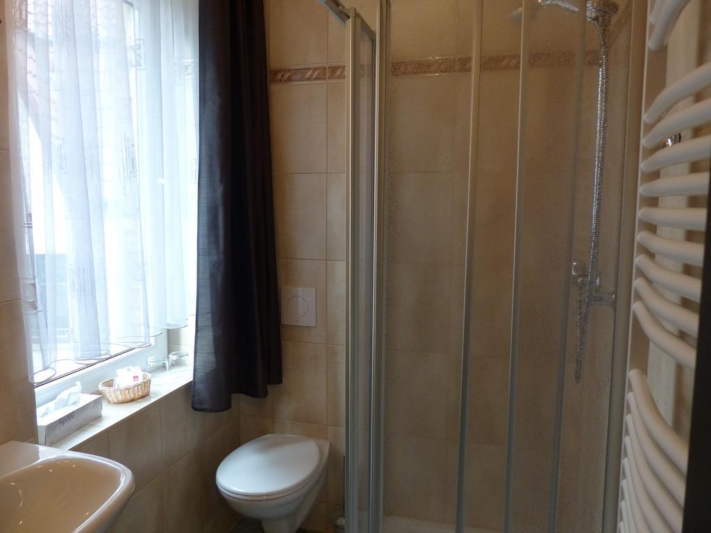 Hotel Friedchen Mit Eigener Fleischerei Artern Room photo